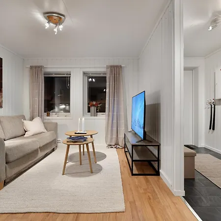Arctic Haven I House With 3 Bedrooms I Free Parking * Tromsø