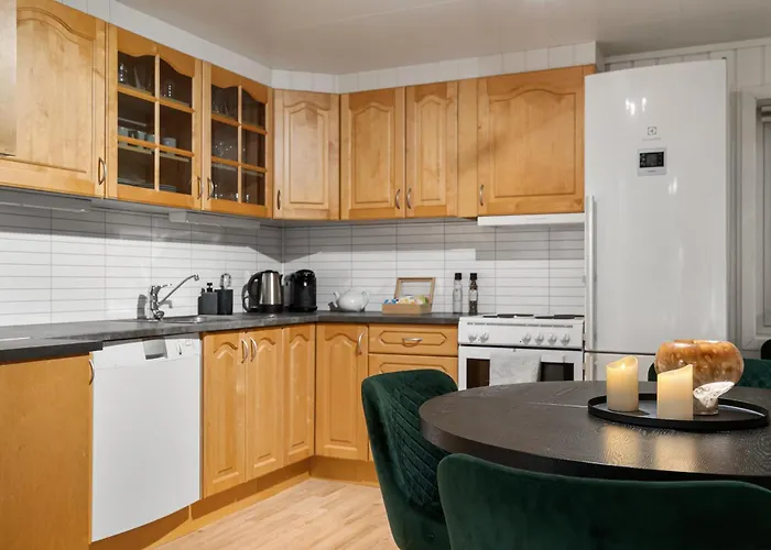 Arctic Haven I House With 3 Bedrooms I Free Parking Appartement